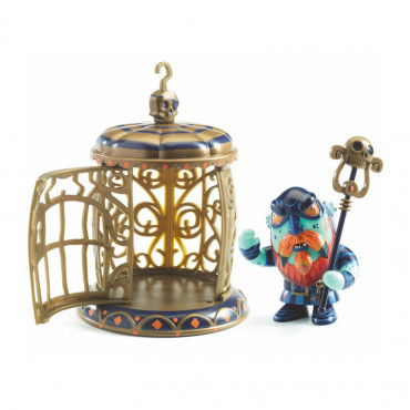 ARTY TOYS PIRATES GNOMUS AND ZE CAGE